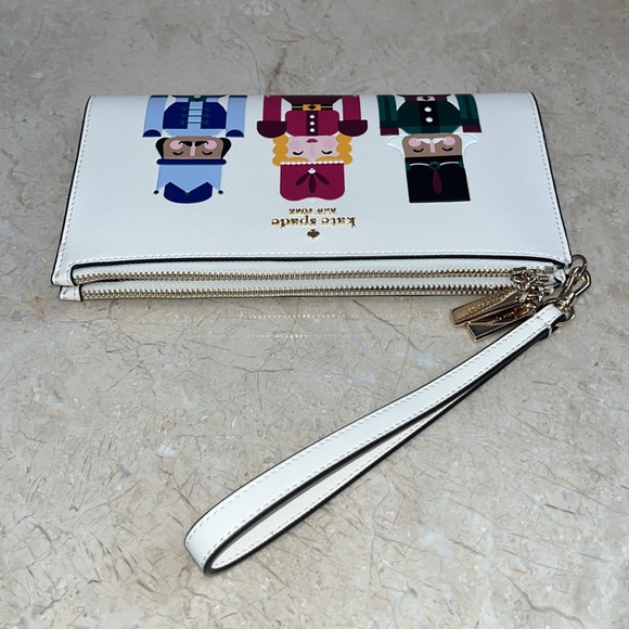 ♠️kate spade Oh What Fun Nutcracker Double Zip Wristlet, Meringue Multi NWT - Picture 9 of 12